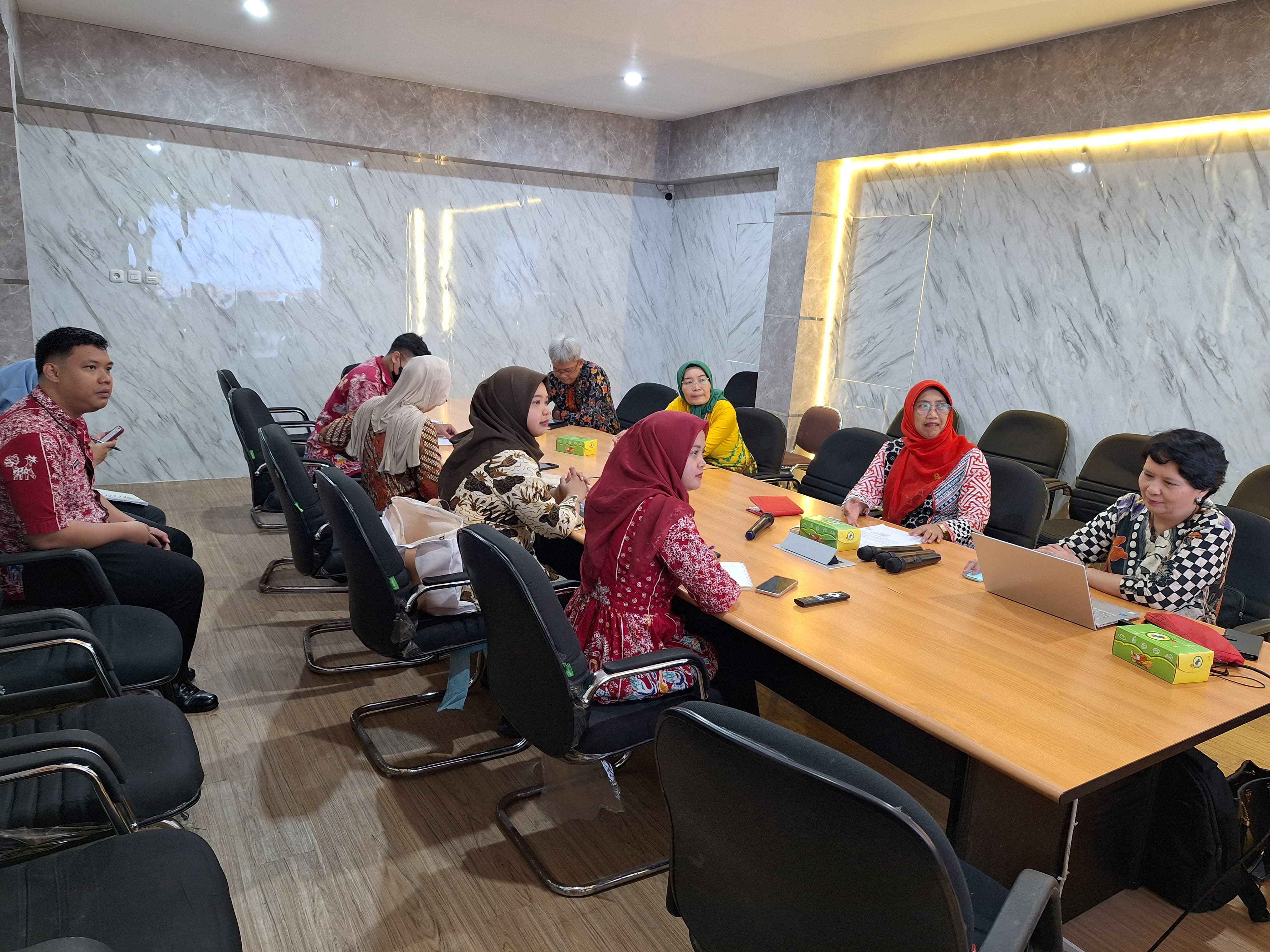 Rapat membahas Peraturan Walikota No. 25 Tahun 2021 tentang Penyelenggaraan Satu Data Indonesia Tingka Kota Semarang